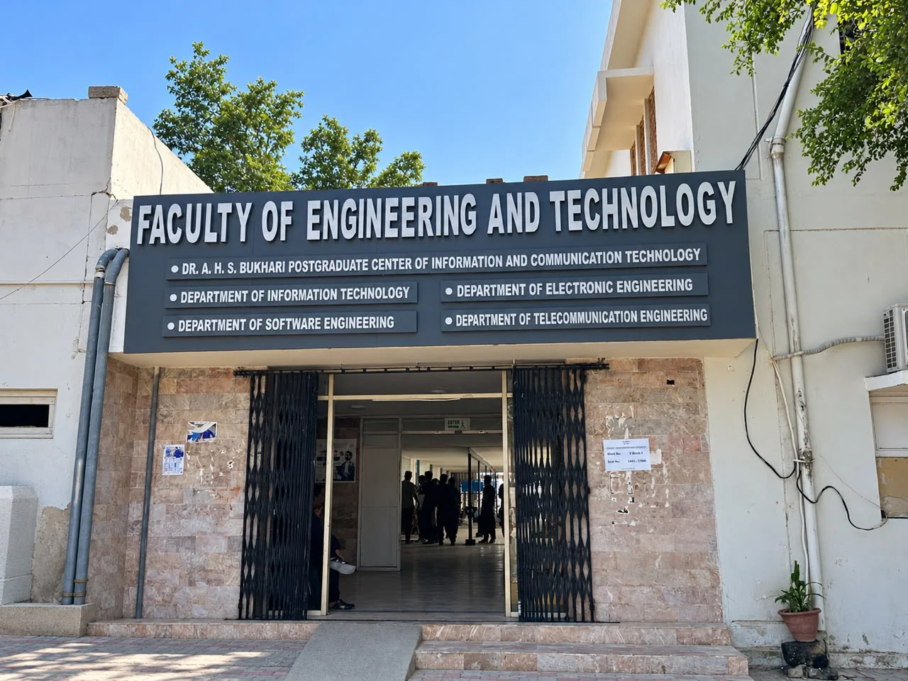 University of Sindh alumni and academic gathering